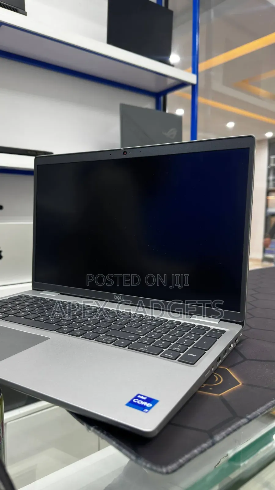 New Laptop Dell Precision 3570 16GB Intel Core i7 SSD 512GB