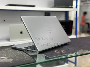 New Laptop Dell Precision 3570 16GB Intel Core i7 SSD 512GB