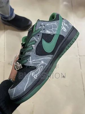 Nike Sb Dunk Low - "Doodle" Artist Series