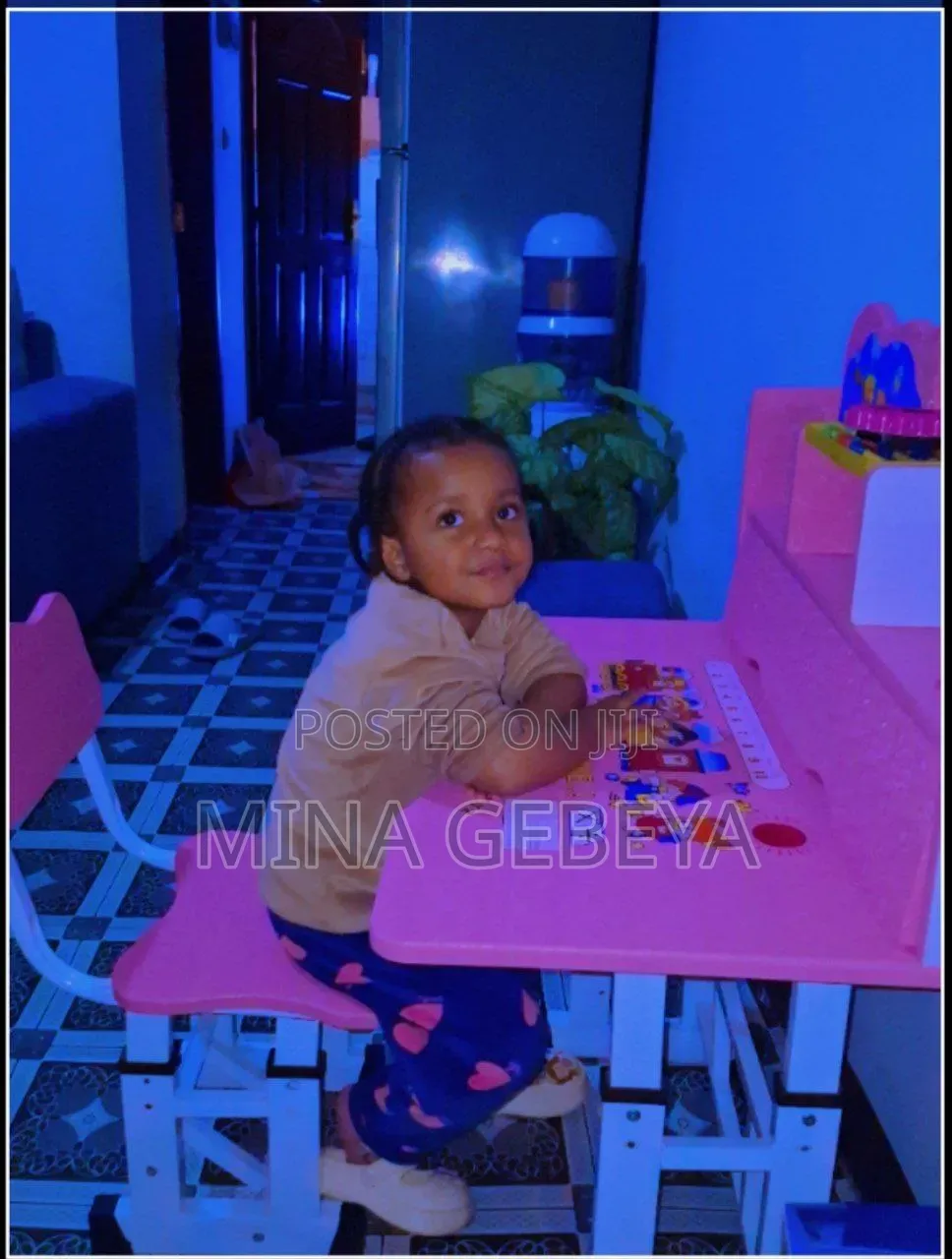 Cute Modern Kids Study Table + Chair Set