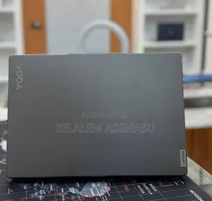 New Laptop Lenovo Yoga 700 32GB AMD Ryzen 7 SSD 512GB