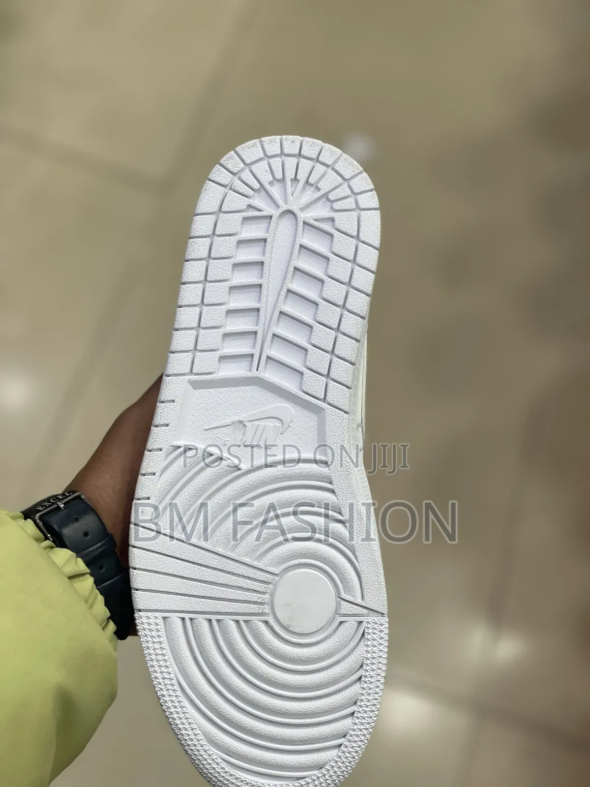 Air Jordan 1 Low Triple White