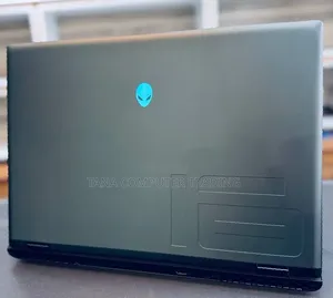 New Laptop Alienware M16 R2 16GB Intel Core Ultra 9 SSD 1T