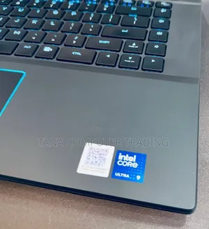 New Laptop Alienware M16 R2 16GB Intel Core Ultra 9 SSD 1T
