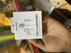 Earphone C-Tayp