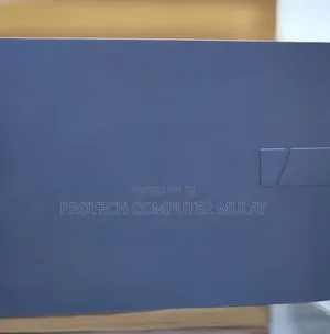 New Laptop Asus VivoBook 15 X505BA 16GB Intel Core i7 SSD 512GB