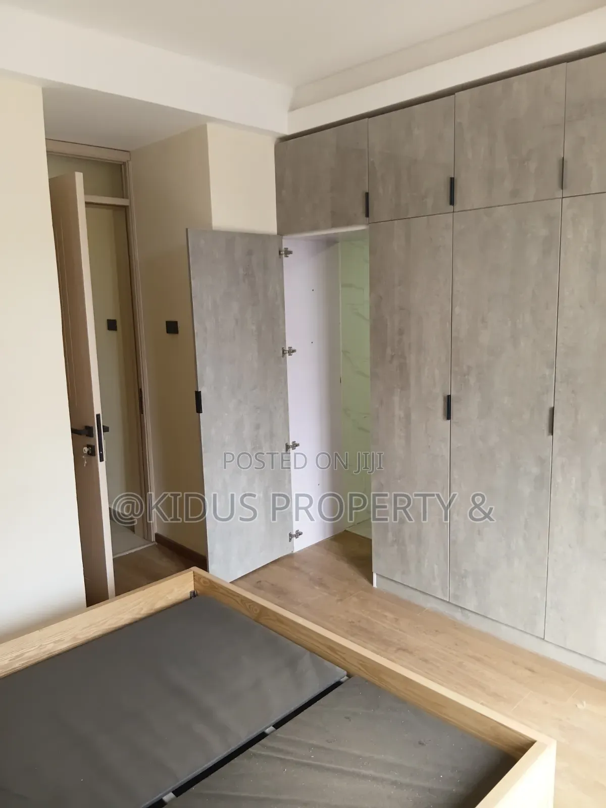 3bdrm Apartment in Bisrate Gebreale, Nifas Silk-Lafto for rent