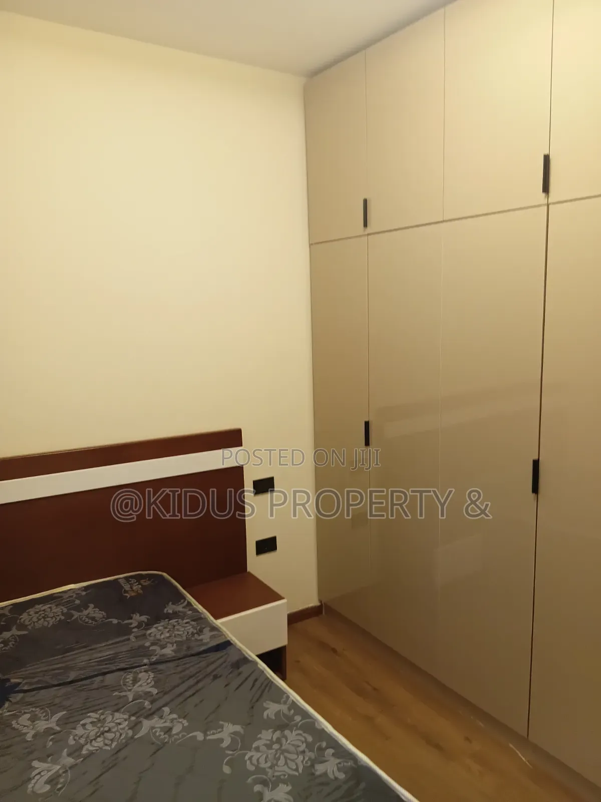3bdrm Apartment in Bisrate Gebreale, Nifas Silk-Lafto for rent