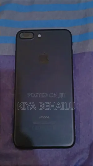 Apple iPhone 7 Plus 32 GB Black