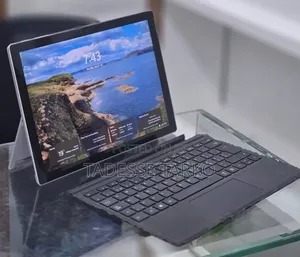 New Laptop Microsoft Surface Pro 4 8GB Intel Core i5 SSD 256GB