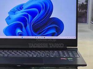 New Laptop HP Victus 16 16GB AMD Ryzen 7 SSD 1T