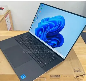New Laptop Dell XPS 15 32GB Intel Core i9 SSD 1T
