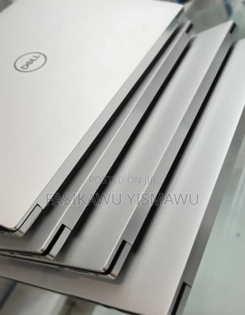 New Laptop Dell XPS 15 32GB Intel Core i9 SSD 1T
