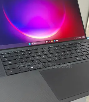New Laptop Dell XPS 15 32GB Intel Core i9 SSD 1T