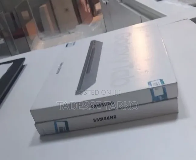 New Samsung Galaxy Tab S9 FE+ 128 GB Silver