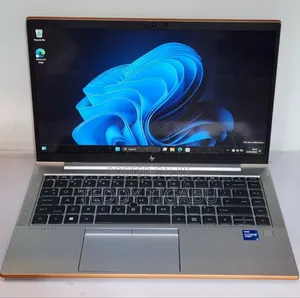 New Laptop HP EliteBook 840 G8 16GB Intel Core i5 SSD 512GB