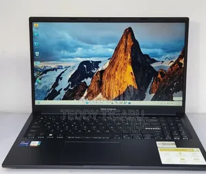 New Laptop Asus VivoBook 15 X505BA 16GB Intel Core i9 SSD 512GB