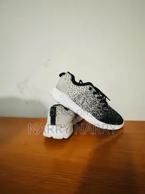 Koudyen Running Shoes