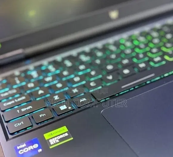 New Laptop Acer Predator Helios Neo 16 16GB Intel Core i9 SSD 1T