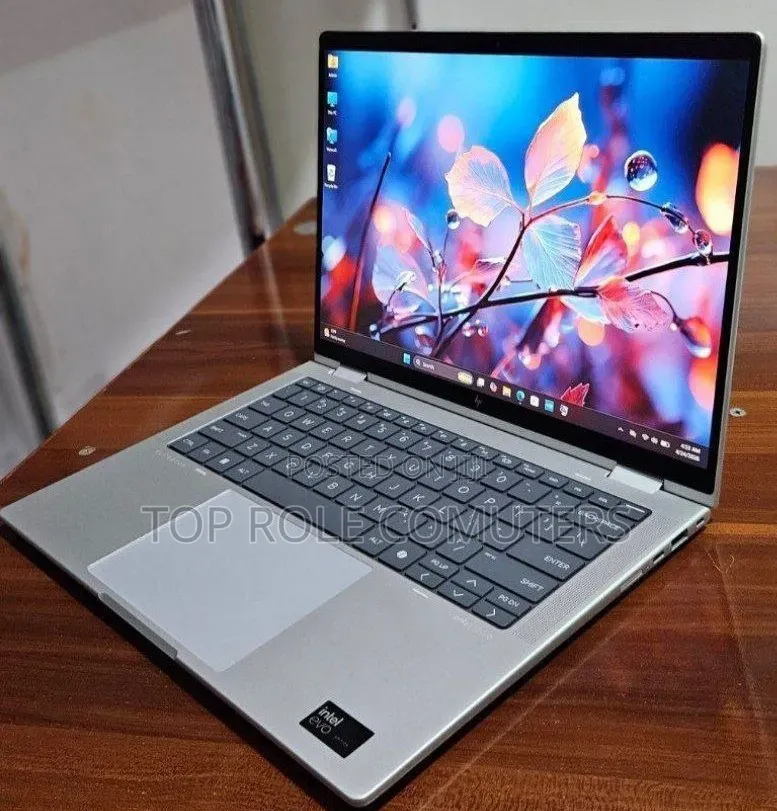 New Laptop HP EliteBook x360 1030 G8 16GB Intel Core Ultra 7 SSD 512GB