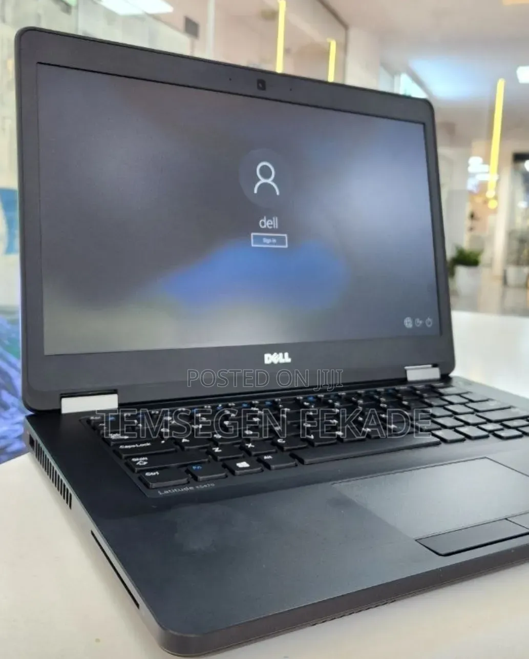 New Laptop Dell Latitude 14 8GB Intel Core i7 SSD 256GB
