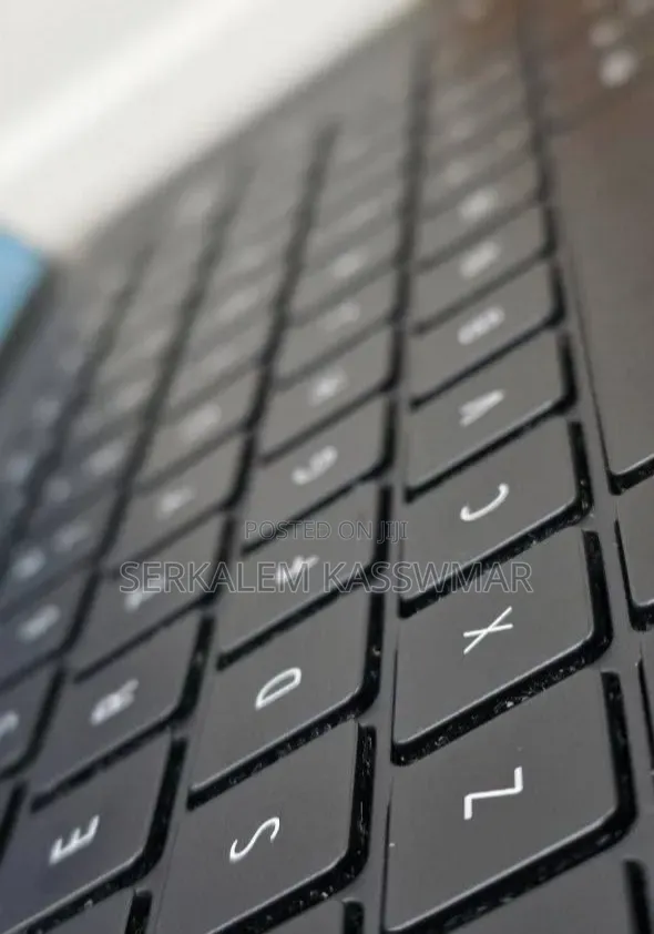 New Laptop Dell Precision 5540 16GB Intel Core i7 SSD 512GB