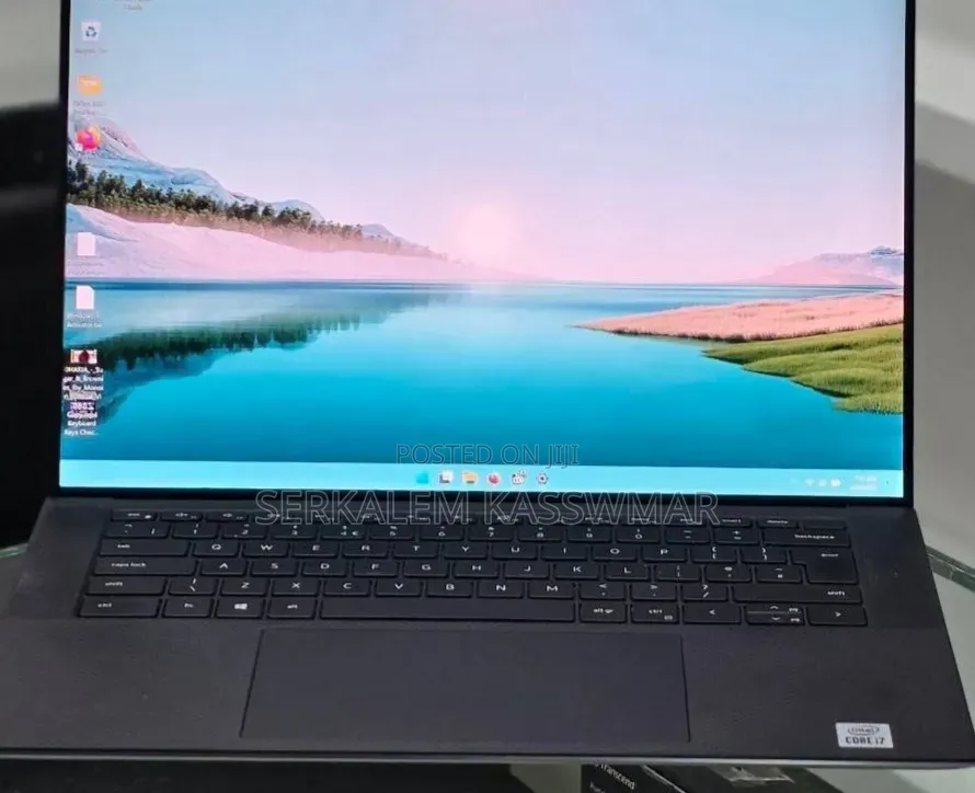 New Laptop Dell Precision 5540 16GB Intel Core i7 SSD 512GB