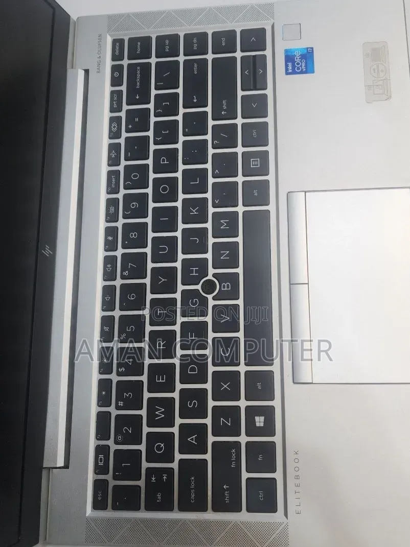 New Laptop HP EliteBook 840 G8 16GB Intel Core i7 SSD 512GB