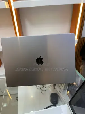 New Laptop Apple MacBook Pro M1 16GB Apple M1 Pro SSD 512GB