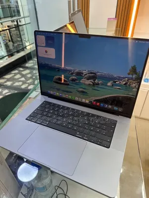 New Laptop Apple MacBook Pro M1 16GB Apple M1 Pro SSD 512GB