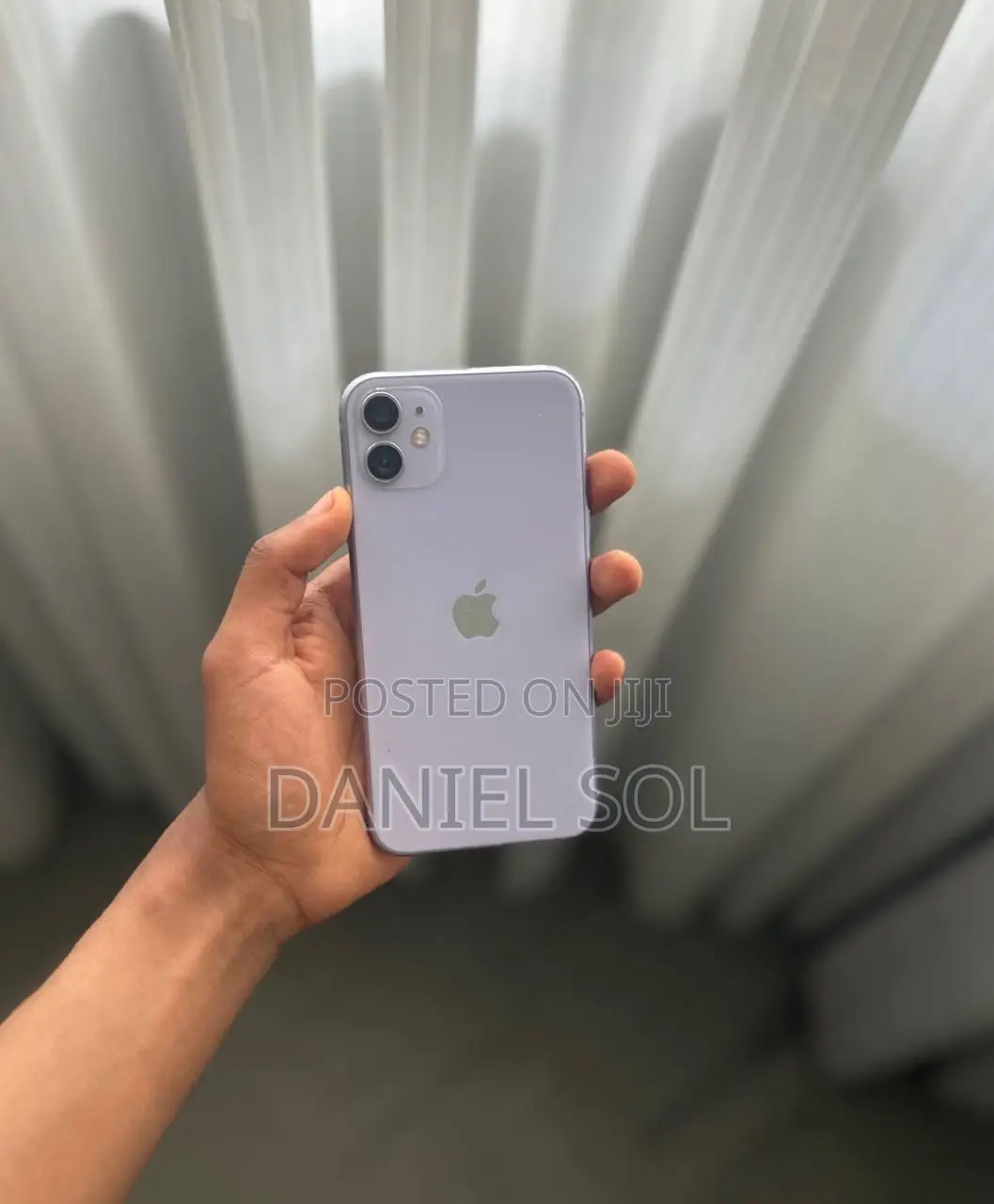 Apple iPhone 11 64 GB White