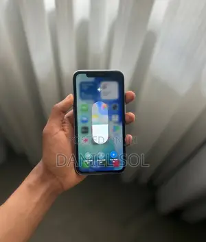 Apple iPhone 11 64 GB White