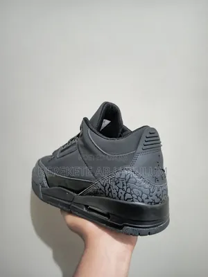 Jordan 3 Black Cat