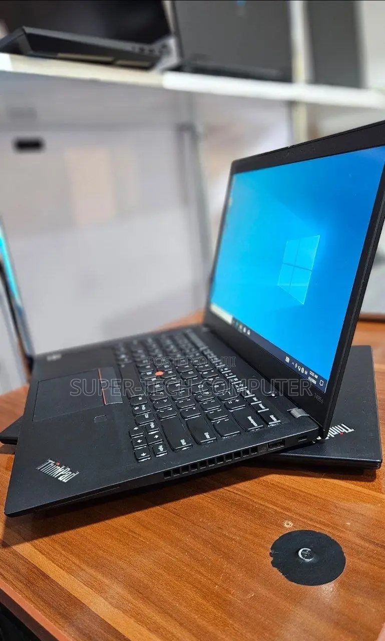 New Laptop Lenovo ThinkPad t495s 16GB AMD Ryzen 7 SSD 512GB