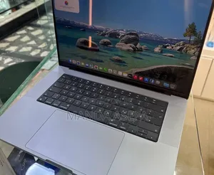 New Laptop Apple MacBook Pro M1 16GB Apple M1 Pro SSD 512GB