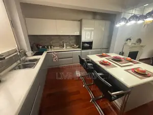 Furnished 4bdrm House in Kirkos for rent