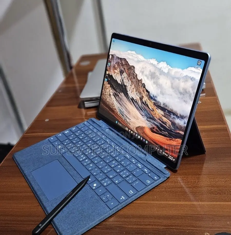 New Microsoft Surface Pro 11th Edition, a Copilot+ PC 16GB SSD 512GB