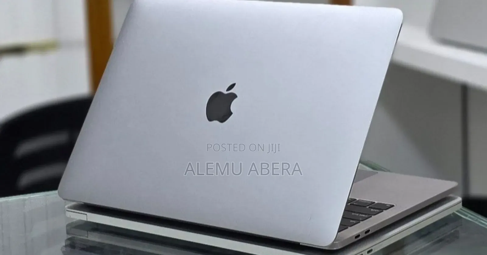 New Laptop Apple MacBook Pro 2019 16GB Intel Core i5 SSD 256GB