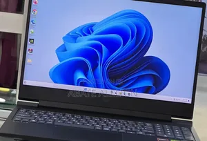 New Laptop HP Victus 16 16GB AMD Ryzen 7 SSD 1T