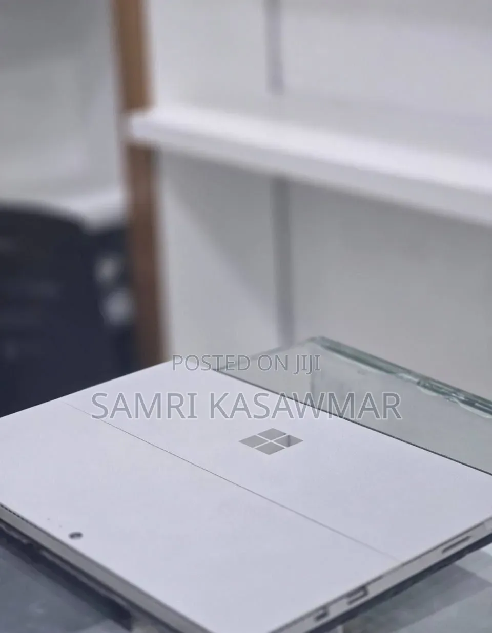 New Laptop Microsoft Surface Pro 4 8GB Intel Core i5 SSD 256GB