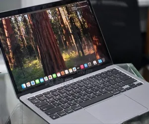 New Laptop Apple MacBook Air 2020 M1 16GB Apple M1 SSD 256GB