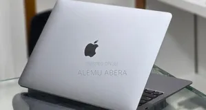 New Laptop Apple MacBook Air 2020 M1 16GB Apple M1 SSD 256GB