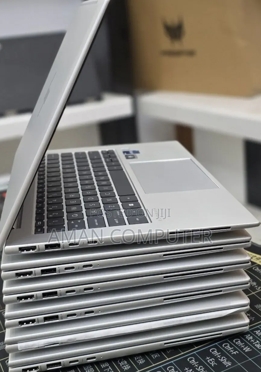 New Laptop HP EliteBook 840 G9 16GB Intel Core i7 SSD 1T