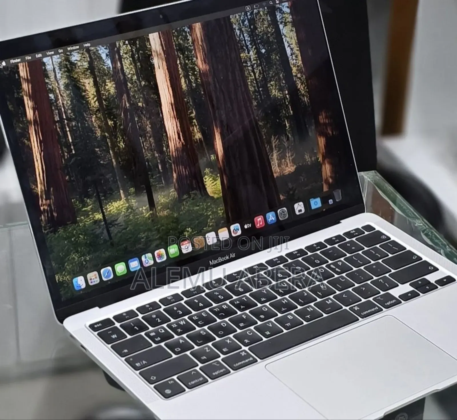 New Laptop Apple MacBook Air 2020 M1 16GB Apple M1 SSD 512GB