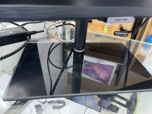 27 Inch Monitor