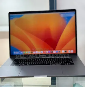 New Laptop Apple MacBook Pro 2019 32GB Intel Core i9 SSD 512GB