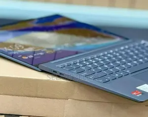 New Laptop Lenovo 16GB AMD Ryzen 7 SSD 512GB