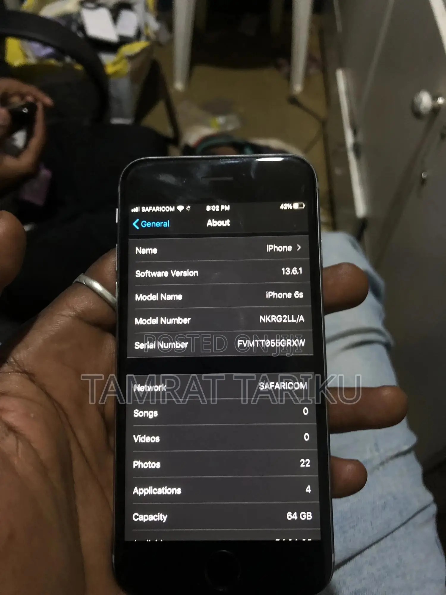 New Apple iPhone 6s 64 GB Black
