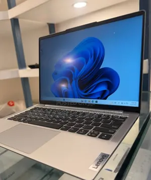 New Laptop Lenovo IdeaPad 1 16GB Intel Core i5 SSD 512GB