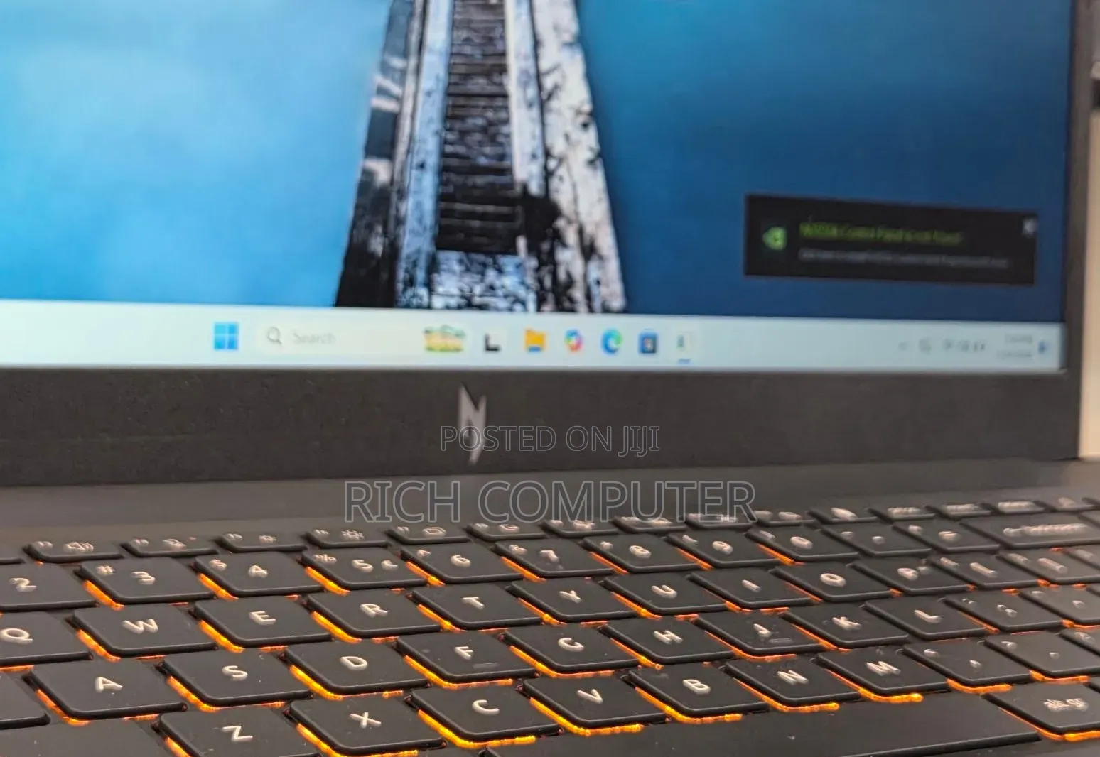 New Laptop Acer Nitro 17 16GB Intel Core i5 SSD 512GB